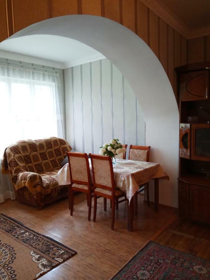 تاتيف Rubina Bed And Breakfast المظهر الخارجي الصورة